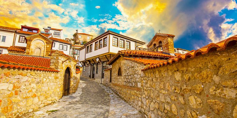 Kosovalı Büyük Balkanlar Turu - AJet ile Extra Turlar ve Akşam Yemekleri Dahil - (SKP-SKP)