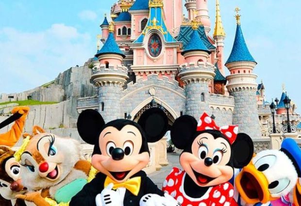Paris & Disneyland Serüveni Turu Türk Hava Yolları ile 4 Gece CDG-CDG