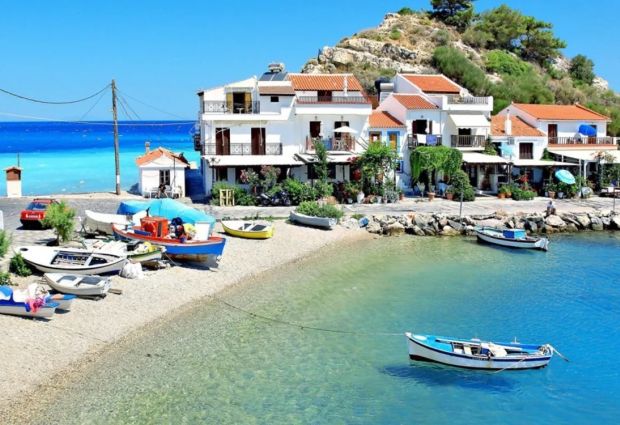 Çeşme Çıkışlı Feribot ile Sakız Adası Turu 2 Gece 3 Gün