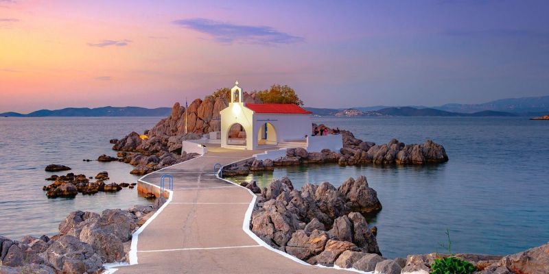 Çeşme Çıkışlı Feribot ile Sakız Adası Turu 2 Gece 3 Gün