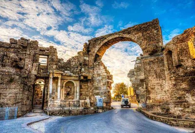 Eskişehir Çıkışlı Olympos Side Antalya Kemer Turu 3 Gece Otel Konaklamalı