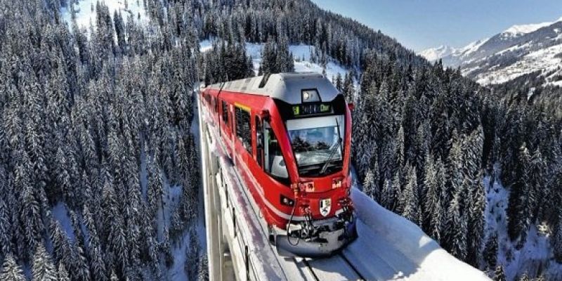 Bernina Express ile Noel Pazarları Pegasus Havayolları ile 4 Gece