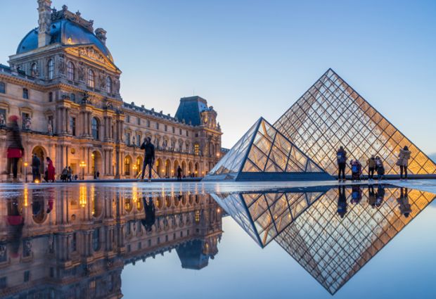 Paris & Disneyland Serüveni Turu Türk Hava Yolları ile 4 Gece CDG-CDG