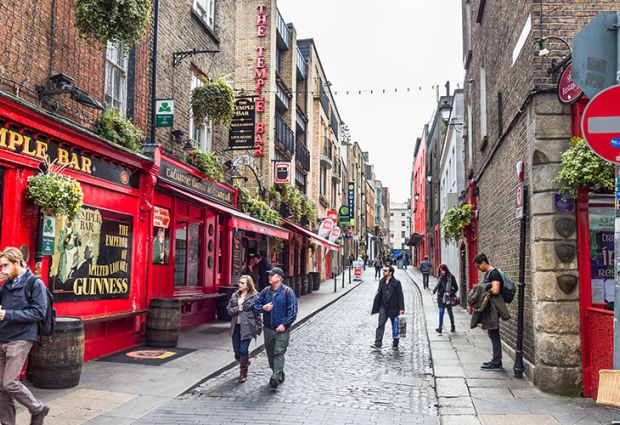 Comfort Büyük Britanya  Turu Türk Hava Yolları ile 7 Gece Ekstra Turlar Dahil STN-DUB