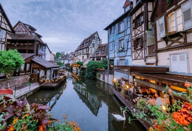Benelüx & Paris & Alsace & İsviçre Turu Ajet Havayolları ile 7 Gece