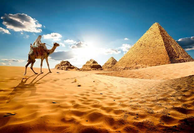 İstanbul Kalkışlı Air Cairo Hava Yolları İle 3 Gece 4 Gün Prestij Kahire- Shakira Konseri Turu Shakira Golden Circle Konser Bileti, Giza Piramitleri Transferi ve Kahire Şehir Turu Dahil