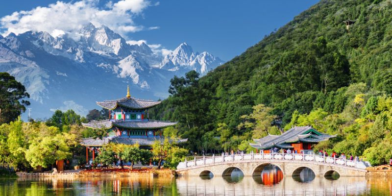 Dolu Dolu Yangtze Nehri’nde Baştan Başa Çin Rotası