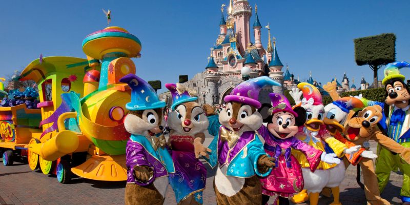 Paris - Disneyland Turu 2027 Türk Hava Yolları ile (CDG-CDG)