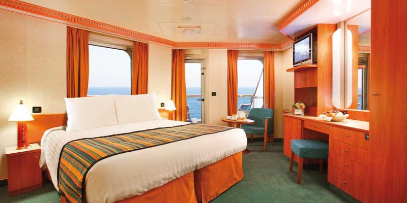 İstanbul Hareketli - Costa Pasifica ile Yunan Adaları - (İzmir - Volos - Santorini - Nafplion - Atina)