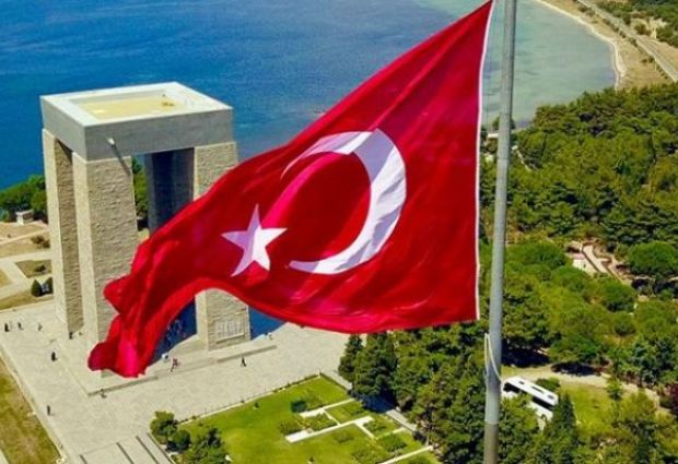 İkonik Çanakkale Şehitlikler Turu Günübirlik İzmir Çıkışlı