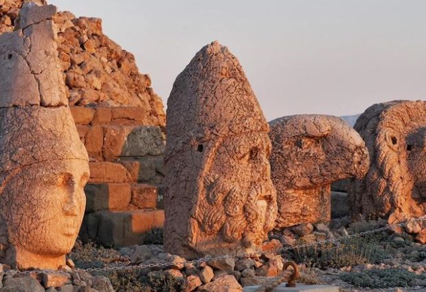 İkonik Gap Turu 3 Gece Konaklamalı Uçaklı İzmir Çıkışlı