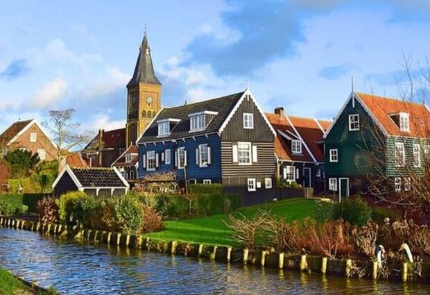 2025 Dönemi Pegasus ile Express Benelux & Paris Turu (AMS-ORY) 