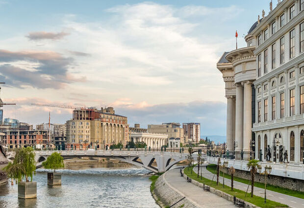 Bursa Kalkışlı Baştanbaşa Balkanlar 8 Ülke Turu | 5 Gece
