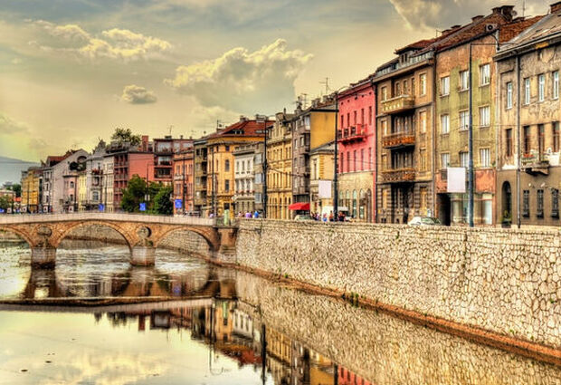 5 Ülke Balkan Rotası Turu (Eko Paket) | A Jet Havayolları ile