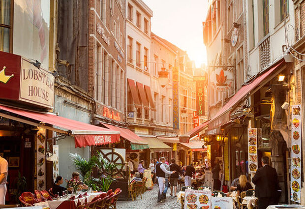 İzmir‘den Mega Benelüx & Paris & Colmar & Köln (SunExpress Havayolları ile) (6 gece)