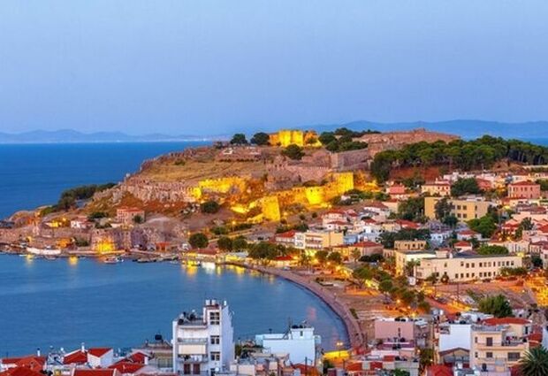Ayvalık Hareketli Midilli Adası Turu (2 Gece 3 Gün)