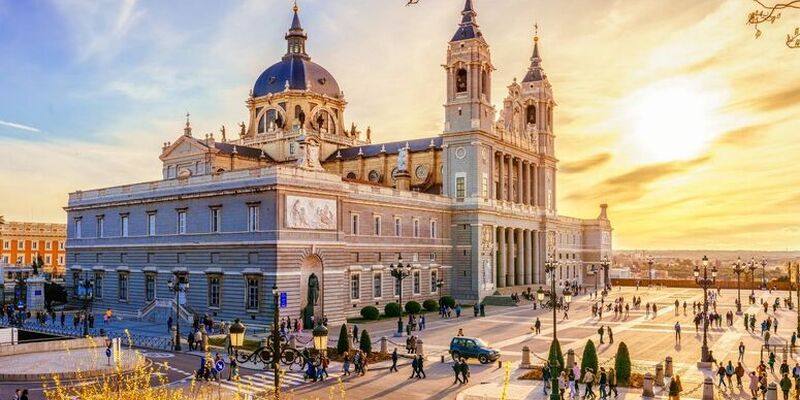 Ramazan Bayramı Dönemi Elit Barcelona & Madrid & Valencia Turu | Ekstra Turlar Dahil THY ile