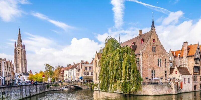 Express Benelux & Paris Turu | Pegasus Havayolları ile