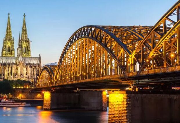 5 Ülke ile Benelüx & Paris & Köln (PROMO) - Pegasus Havayolları ile 7 Gece