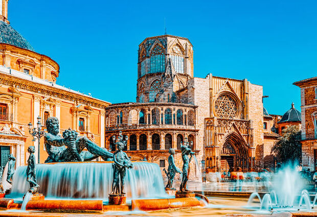 Elegant Madrid & Valencia & Barcelona Turu Pegasus Havayolları ile 4 Gece - MAD-BCN
