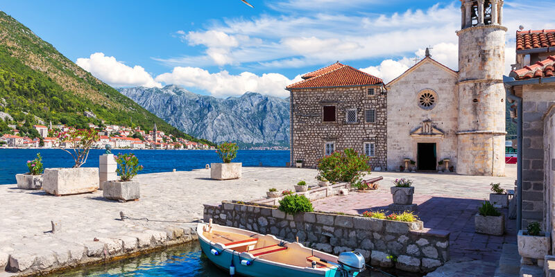Otobüslü Balkan Masalı Turu (7 Gece 9 Gün)
