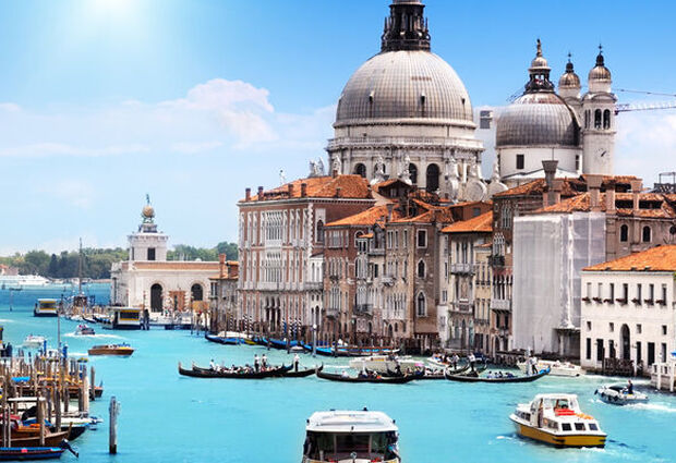 Büyük İtalya Turu Ajet Havayolları İle 5 Gece 6 Gün - Bergamo - Roma