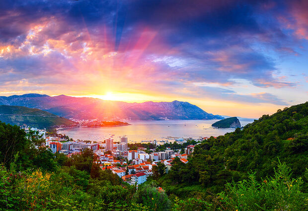 İstanbul'dan Air Montenegro ile Budva Turu - 2 Gece 3 Gün - (TIV-TGD)