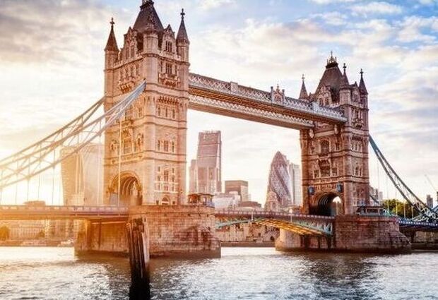 Elegant Royal Britanya 4 Ülke Turu Türk Havayolları ile 8 Gece (LHR-DUB) 