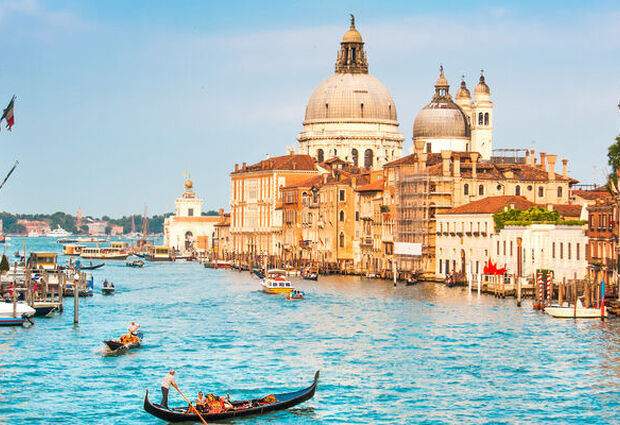 THY ile Büyük İtalya Turu 7 Gece 8 Gün (LJU-NAP)