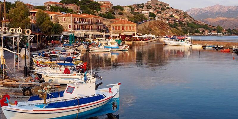 Sevgililer Günü Özel Zümrüt Ada Midilli Turu