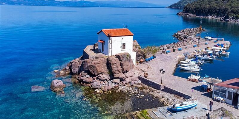 Sevgililer Günü Özel Zümrüt Ada Midilli Turu