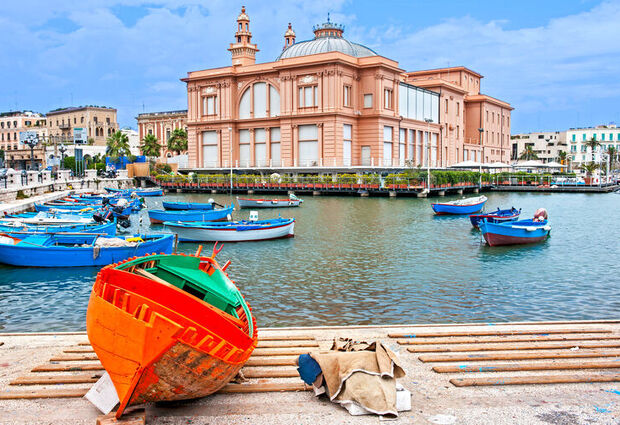 Amalfi ve Puglia Turu (Türk Hava Yolları ile) (5 Gece)