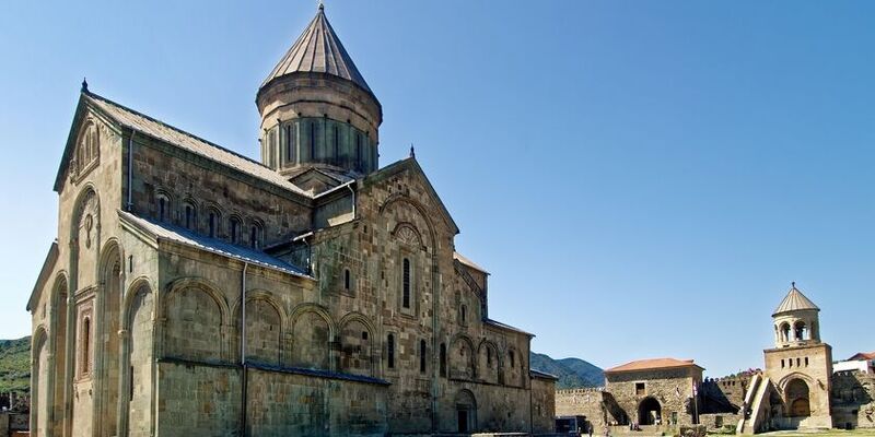 İzmir'den Direkt Sefer ile Tiflis & Kaheti Aşıklar Şehri ve Bağ Bozumu Rotası Turu