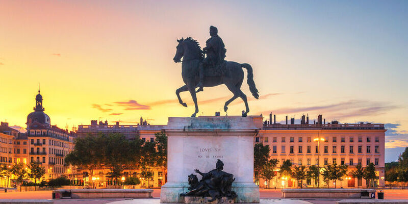 Alplerin Gölgesinde 5 Ülke Turu (Pegasus ile) (BGY-BGY)