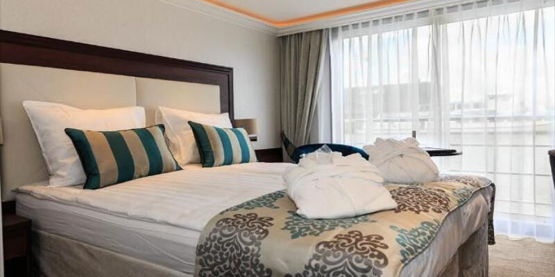 Ren Nehri'nde Noel Pazarları (STR - DUS)