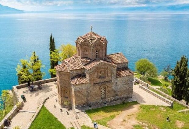 Kosovalı Büyük Balkanlar Turu AJet İle Extra Turlar ve Akşam Yemekleri Dahil BEG-SKP