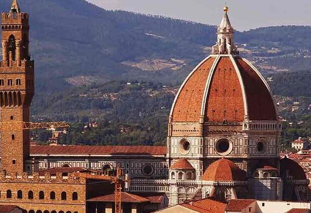 Sömesrte Dönemi Roma Floransa Turu Türk Havayolları ile 4 Gece (FCO-BLQ)
