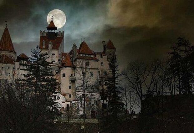 Drakula'nın İzinde Otobüs İle Transilvanya & Bükreş Turu 2 Gece