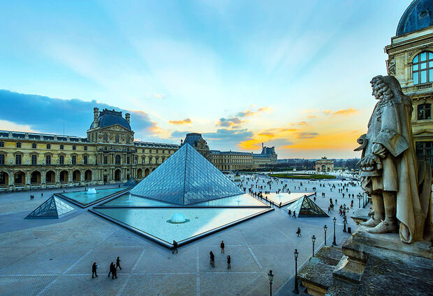 Sabiha Gökçen den AJET ile Benelüks - Paris - Almanya Turu 7 Gece 8 Gün 