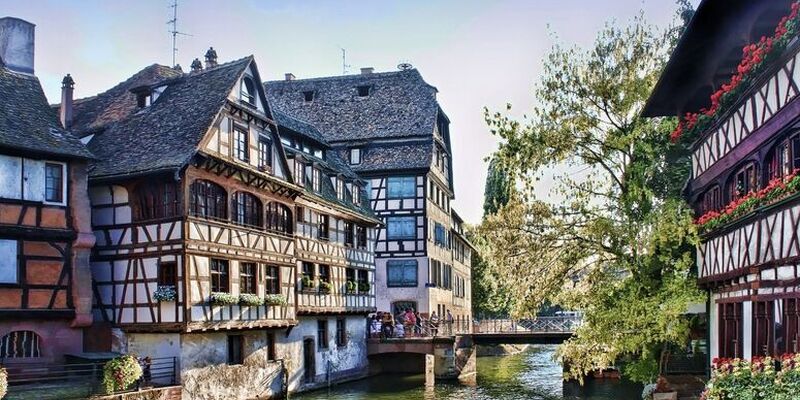 Kurban Bayramı Express Benelux & Paris Turu (AMS-CDG)