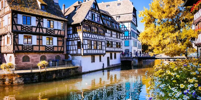 Fenomen Nürnberg Ve Alsace İle Noel Pazarları Turu Türk Hava Yolları İle 4 Gece