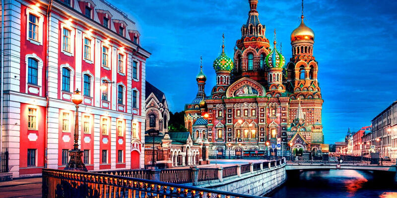 Türk Havayolları ile St. Petersburg & Moskova Turu - 5 Gece 6 Gün 
