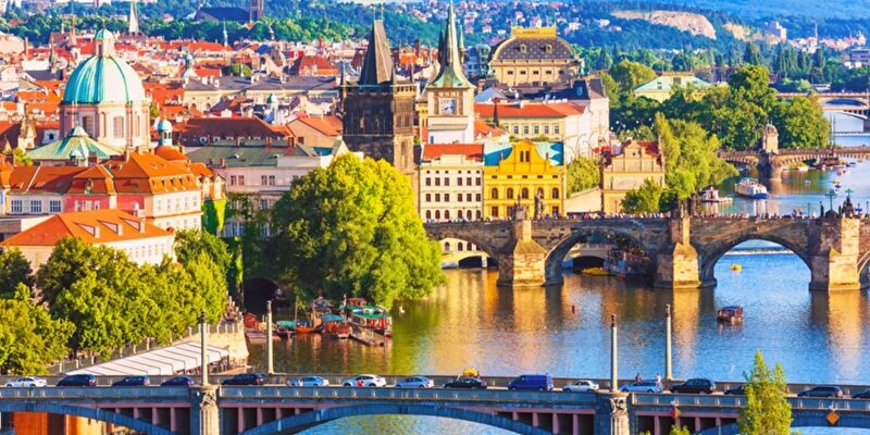 THY ile Promosyon Viyana Prag Turu  4 Gece 5 Gün 