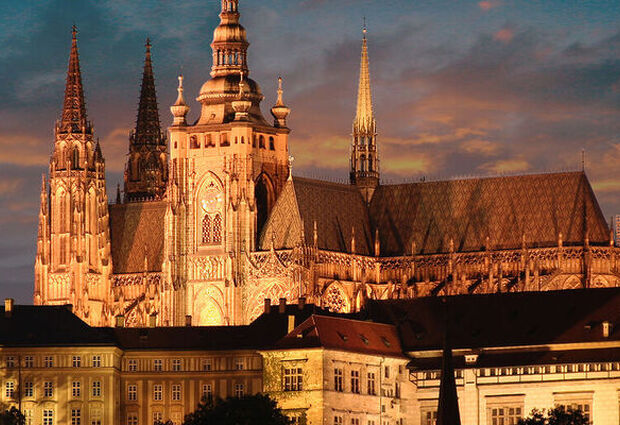 Antalya dan SunExpress ile Prag & Berlin Turu 4 Gece 5 Gün